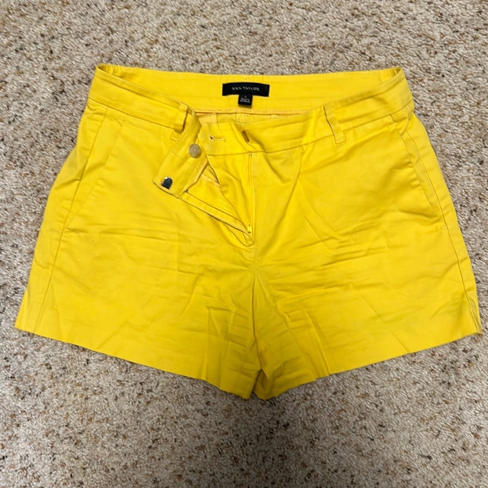 Ann Taylor shorts size 0